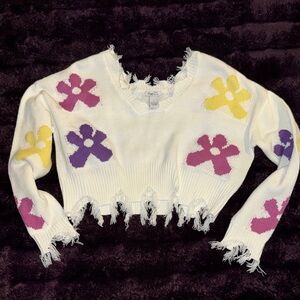 Rue21 Cream Frayed Cropped Sweater